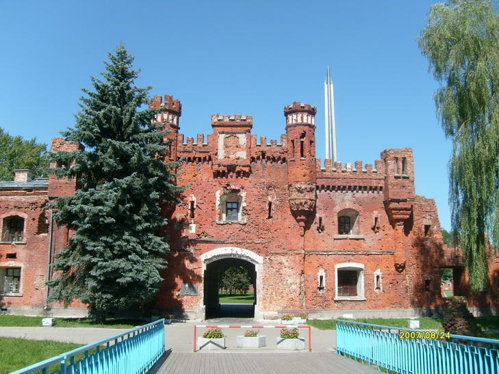 Брестская крепость