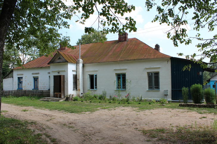 Усадьба Ваньковичей Волма: служебный корпус