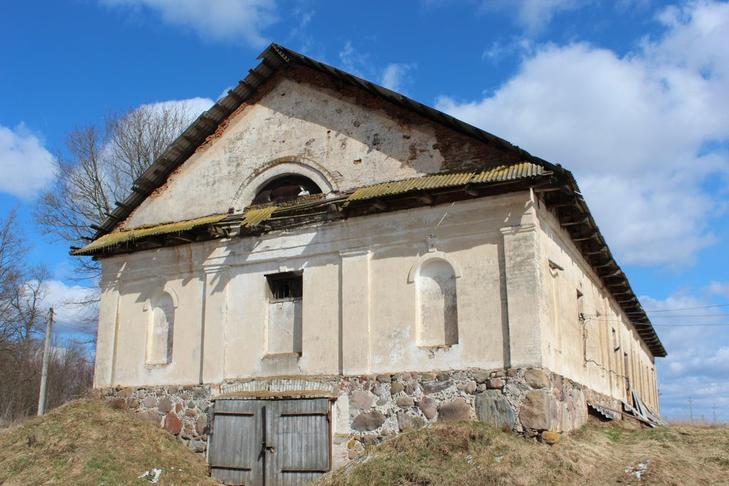 Усадьба Корвин-Милевских: амбар