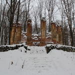 Усадьба Ленских: часовня-усыпальница (Сула), январь 2015