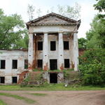 Усадьба Слотвинских: дворец (Рованичи), май 2015