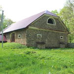 Усадьба Чапских: амбар (Станьково), май 2013