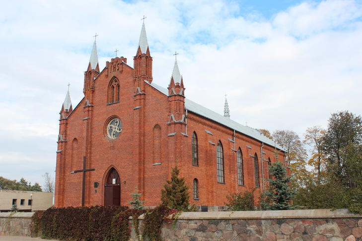 Костел св. апостола Андрея