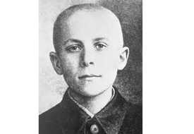 Марат Казей