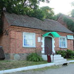 Усадьба Сулистровских: хозпостройка (Комарово), июнь 2016